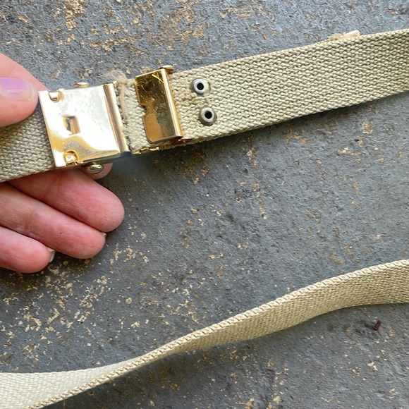 Tan small/M  belt canvas logo front unknown brand fits 25-30” waist adjustable - Picture 6 of 8